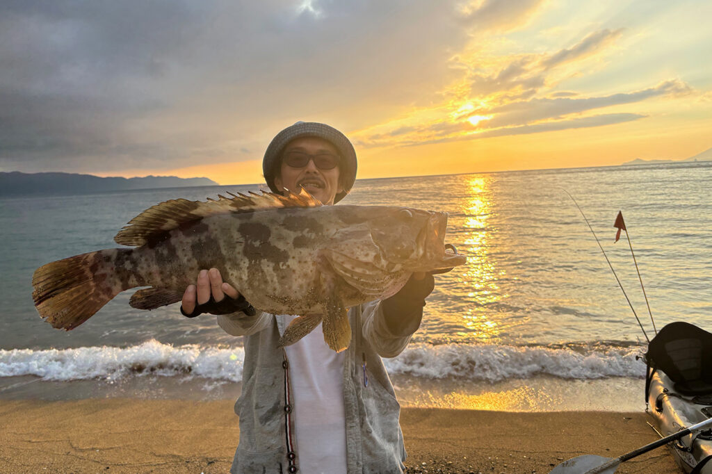 思わぬ大物と巡り合える!?秋の夕マズメ！南大隅で二人乗りカヤック釣行！